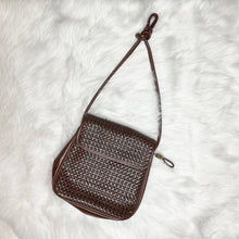 Load image into Gallery viewer, Vintage Brown Woven Leather Purse
