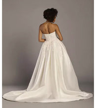 Load image into Gallery viewer, Embellished Wedding Ballgown by Oleg Cassini
