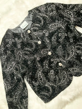 Load image into Gallery viewer, Vintage Silver &amp; Black Paisley Blazer (S/M)
