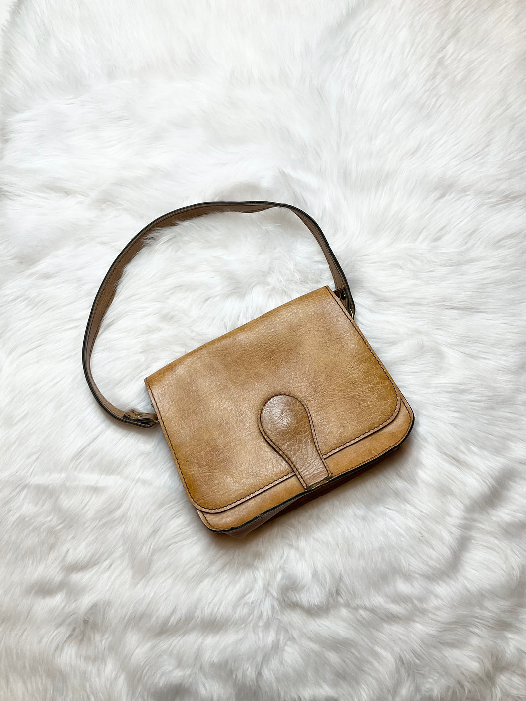Vintage Tan Leather Bag
