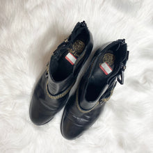 Load image into Gallery viewer, Elliott Lucca Raffaela Cutout Bootie (US10)
