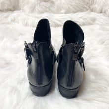 Load image into Gallery viewer, Elliott Lucca Raffaela Cutout Bootie (US10)
