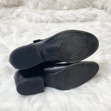 Load image into Gallery viewer, Elliott Lucca Raffaela Cutout Bootie (US10)
