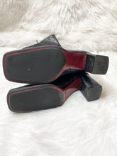Load image into Gallery viewer, Nine West Vintage Square Toe Boots w/ Heel (US11)
