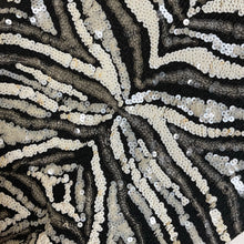 Load image into Gallery viewer, CACHE’ Black &amp; White Sequin Top (L)
