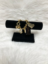 Load image into Gallery viewer, Traci Lynn “Juicy Toggle” Bracelet
