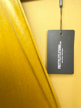 Load image into Gallery viewer, Mustard Velvet Longline Kimono (US6)
