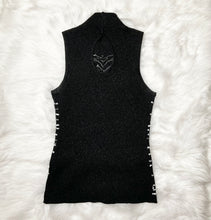 Load image into Gallery viewer, CACHE’ Black &amp; White Sequin Top (L)
