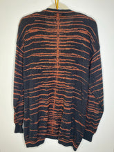 Load image into Gallery viewer, Vintage Cardigan (L)
