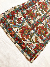 Load image into Gallery viewer, Vintage Floral Baja Shirt (S/M)
