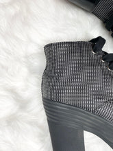 Load image into Gallery viewer, Jeffrey Campbell Platform Booties (US9)
