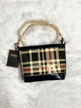 Load image into Gallery viewer, Plaid Purse w. Gold Chain
