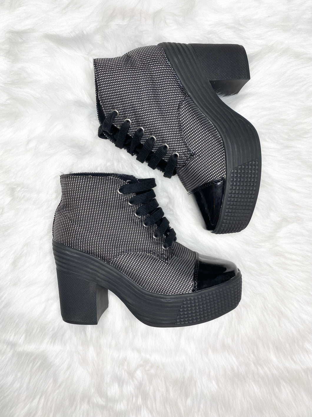 Jeffrey Campbell Platform Booties (US9)