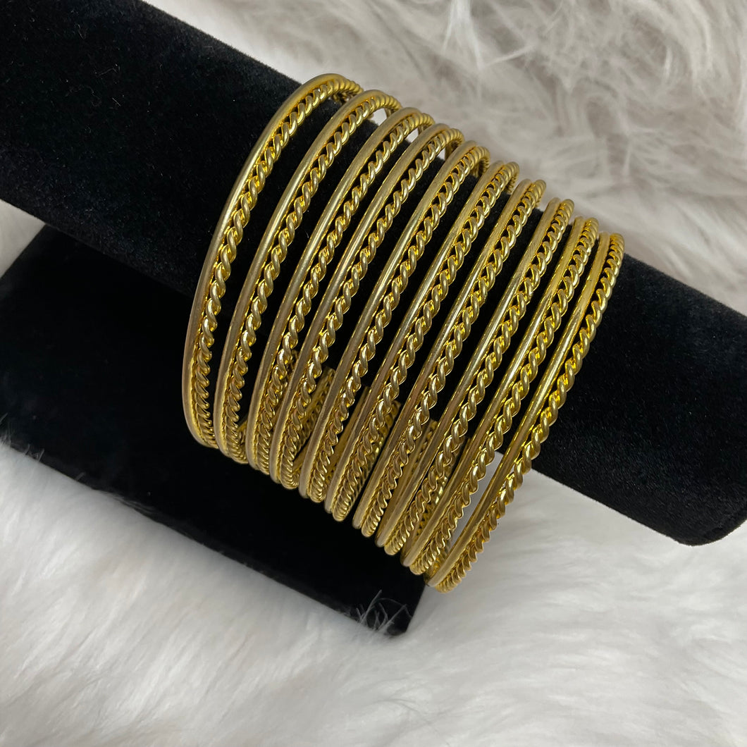 Traci Lynn Gold Spiral Bracelet