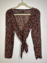 Load image into Gallery viewer, Floral V-Neck Top (US4)
