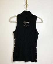 Load image into Gallery viewer, CACHE’ Black &amp; White Sequin Top (L)
