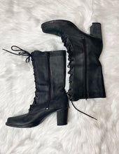 Load image into Gallery viewer, Black Lace-up Boots by Clark’s INDIGO (US11)
