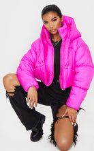 Load image into Gallery viewer, Hot Pink Puffer Coat (US4)

