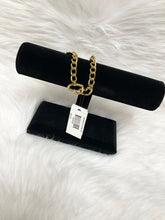 Load image into Gallery viewer, Traci Lynn- Hooked on Love Bracelet
